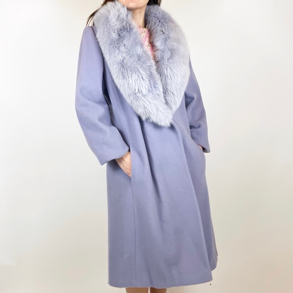 Vintage 60s Pastel Purple Genuine Fur Coat - Picture 2 of 7